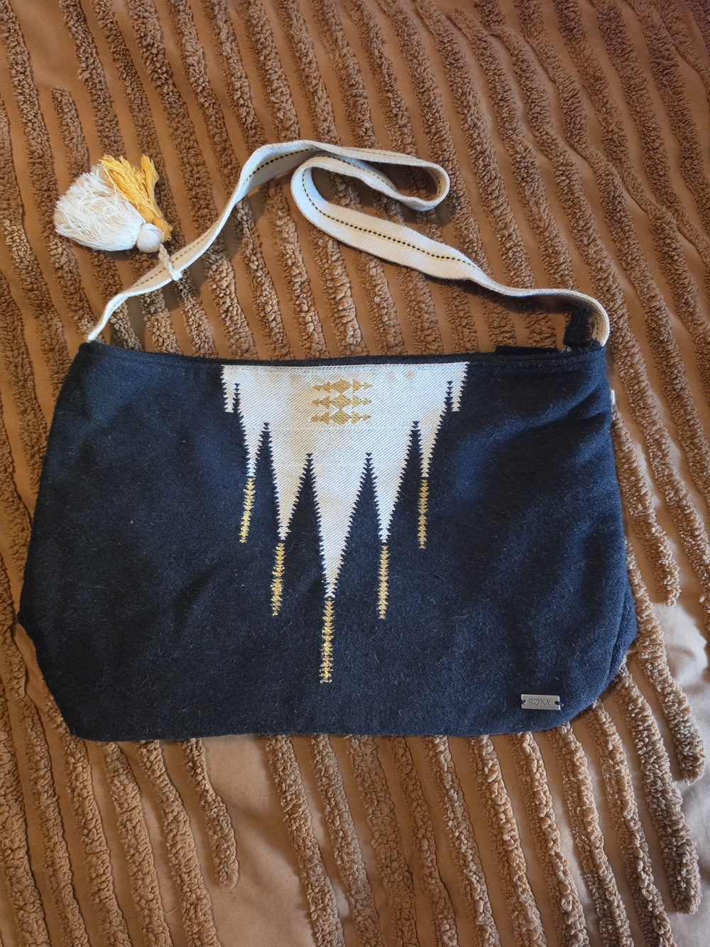 Roxy Southwestern Woven Crossbody Shoulder Bag